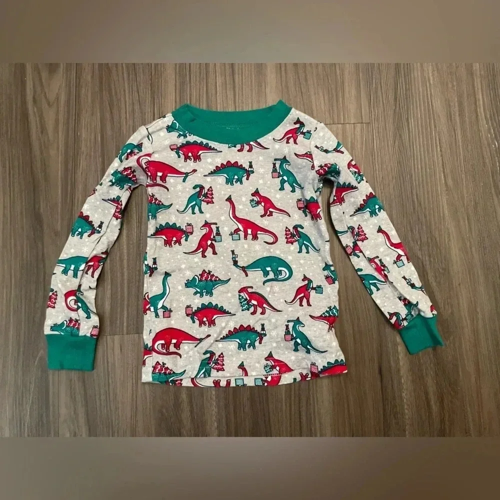 Children’s place boys red and green dinosaur Christmas pajama set size 9-12 M
